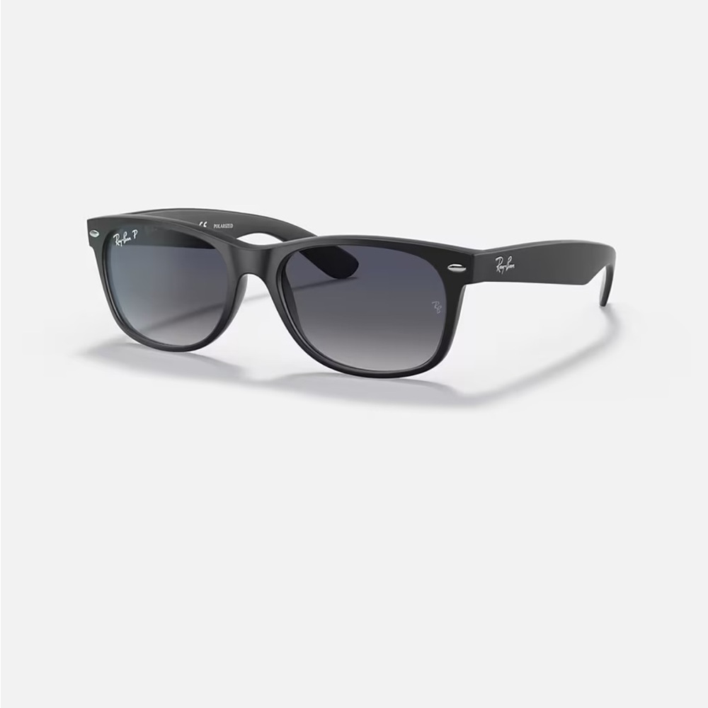 ❤️ Ray-Ban New Wayfarer Sunglasses 😎
